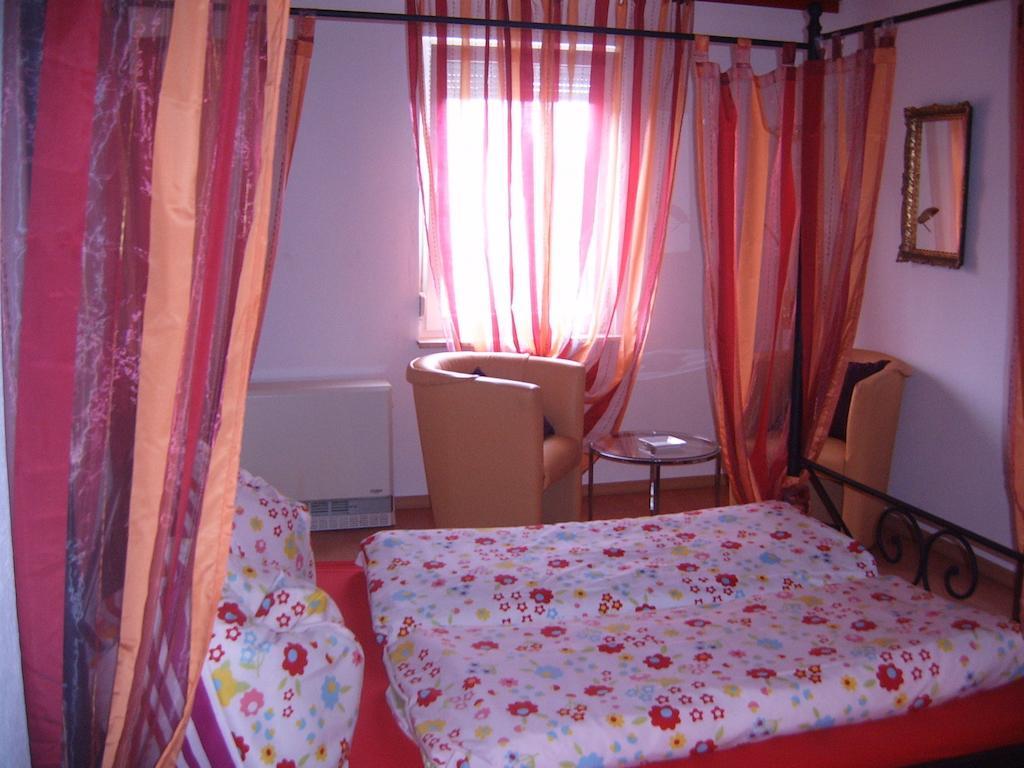 Apartments Svjetlana Langenargen Cameră foto